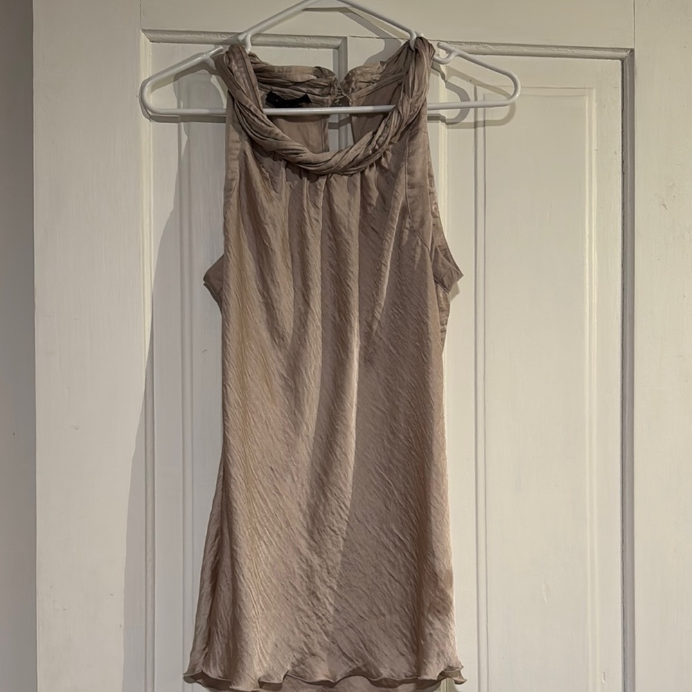 Elegant Sleeveless Tan Top Spense
